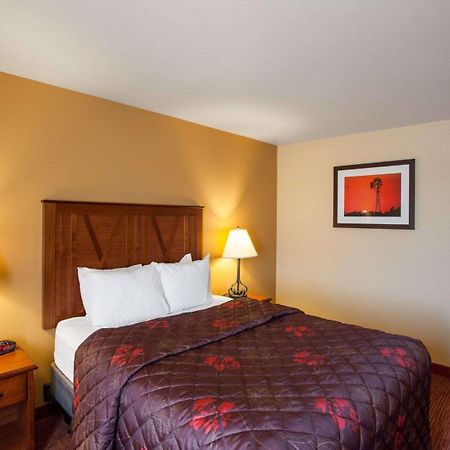 Rodeway Inn & Suites Phillipsburg Ngoại thất bức ảnh