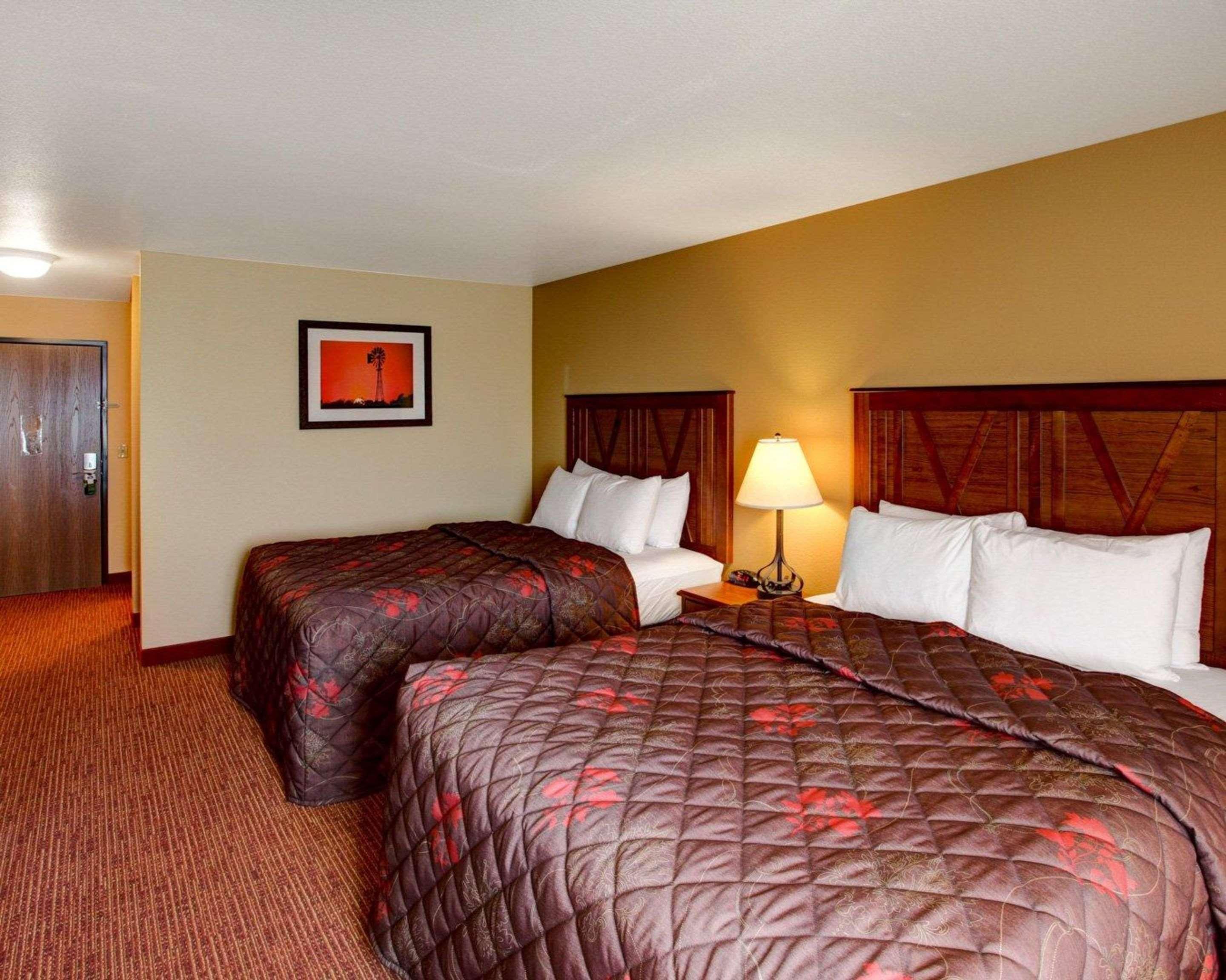 Rodeway Inn & Suites Phillipsburg Ngoại thất bức ảnh